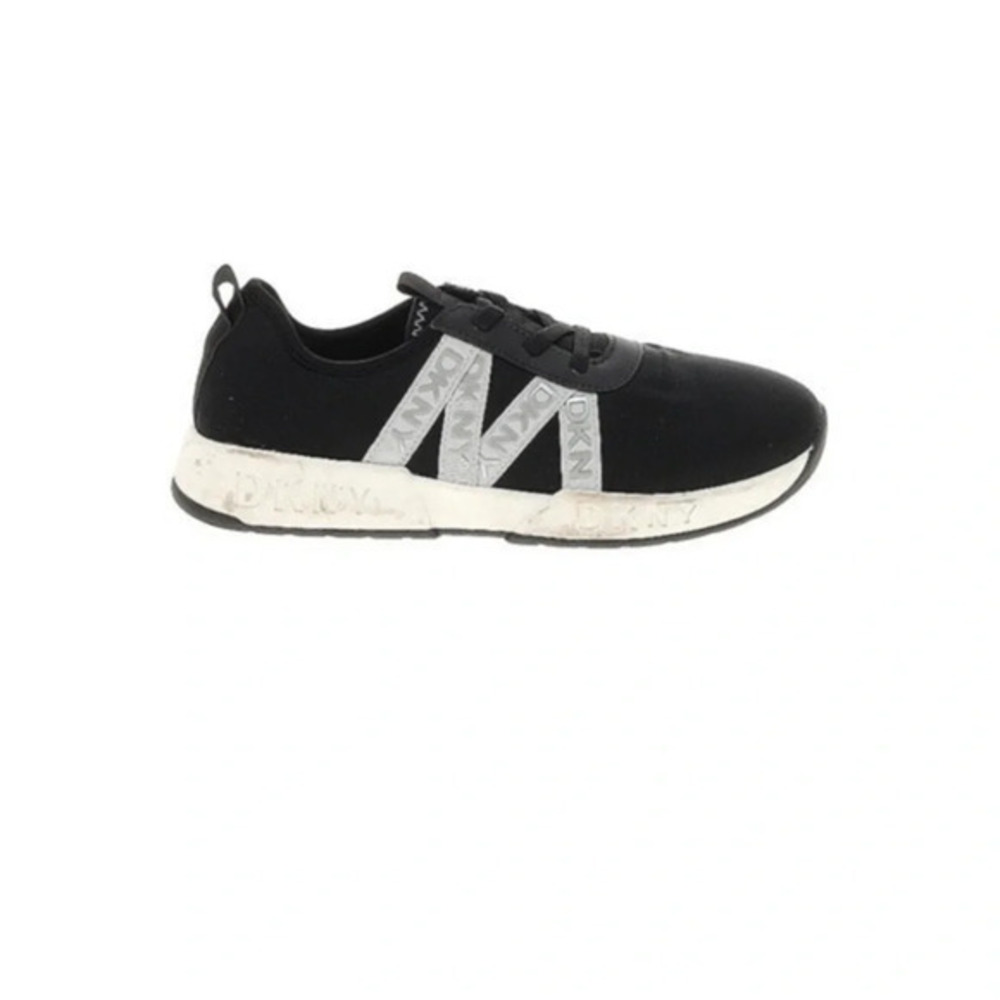 DKNY Girl Maddie Strap Sneaker Size 4